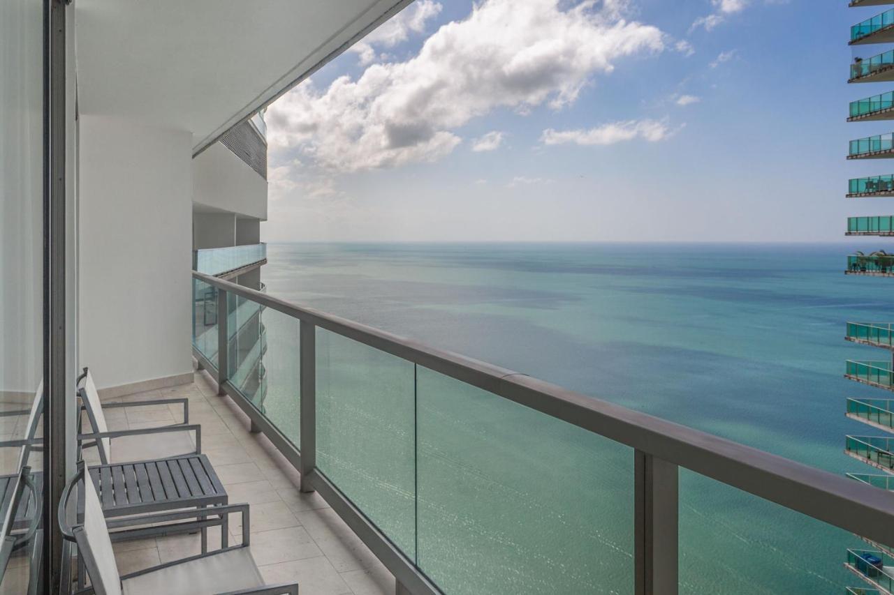 Hotel Jw Marriott Panama Exteriér fotografie Balcony