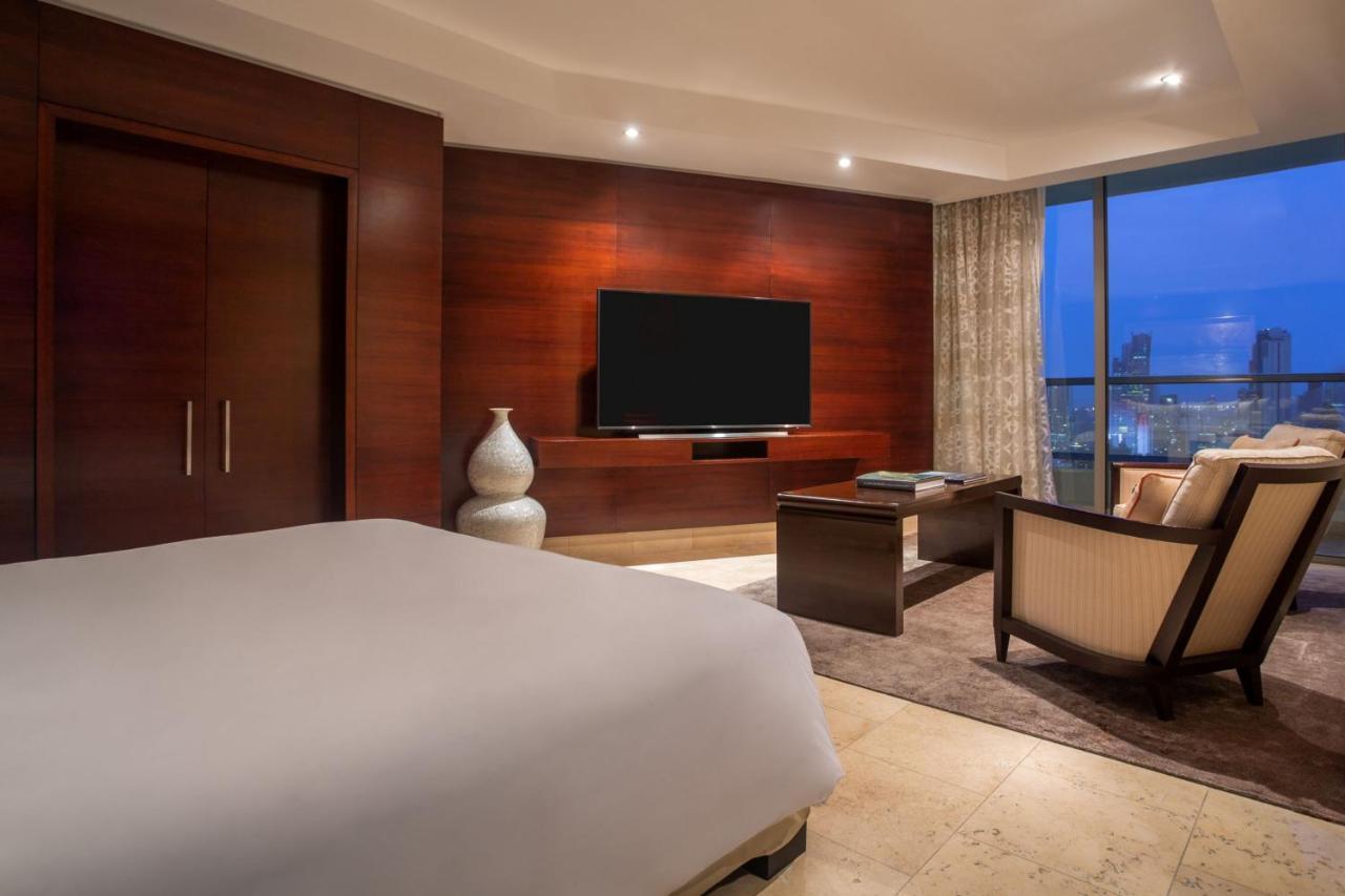 Hotel Jw Marriott Panama Exteriér fotografie A bedroom at the hotel