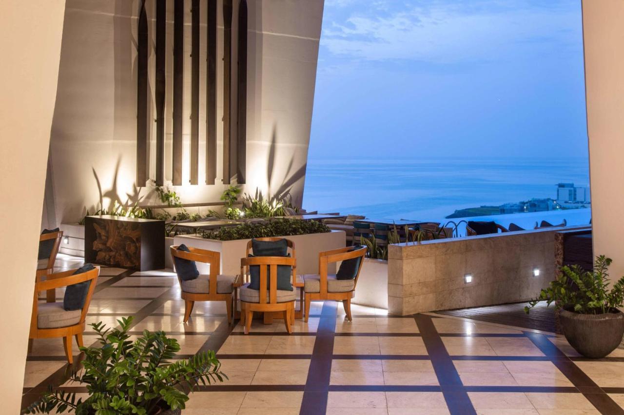 Hotel Jw Marriott Panama Exteriér fotografie The hotel's lobby