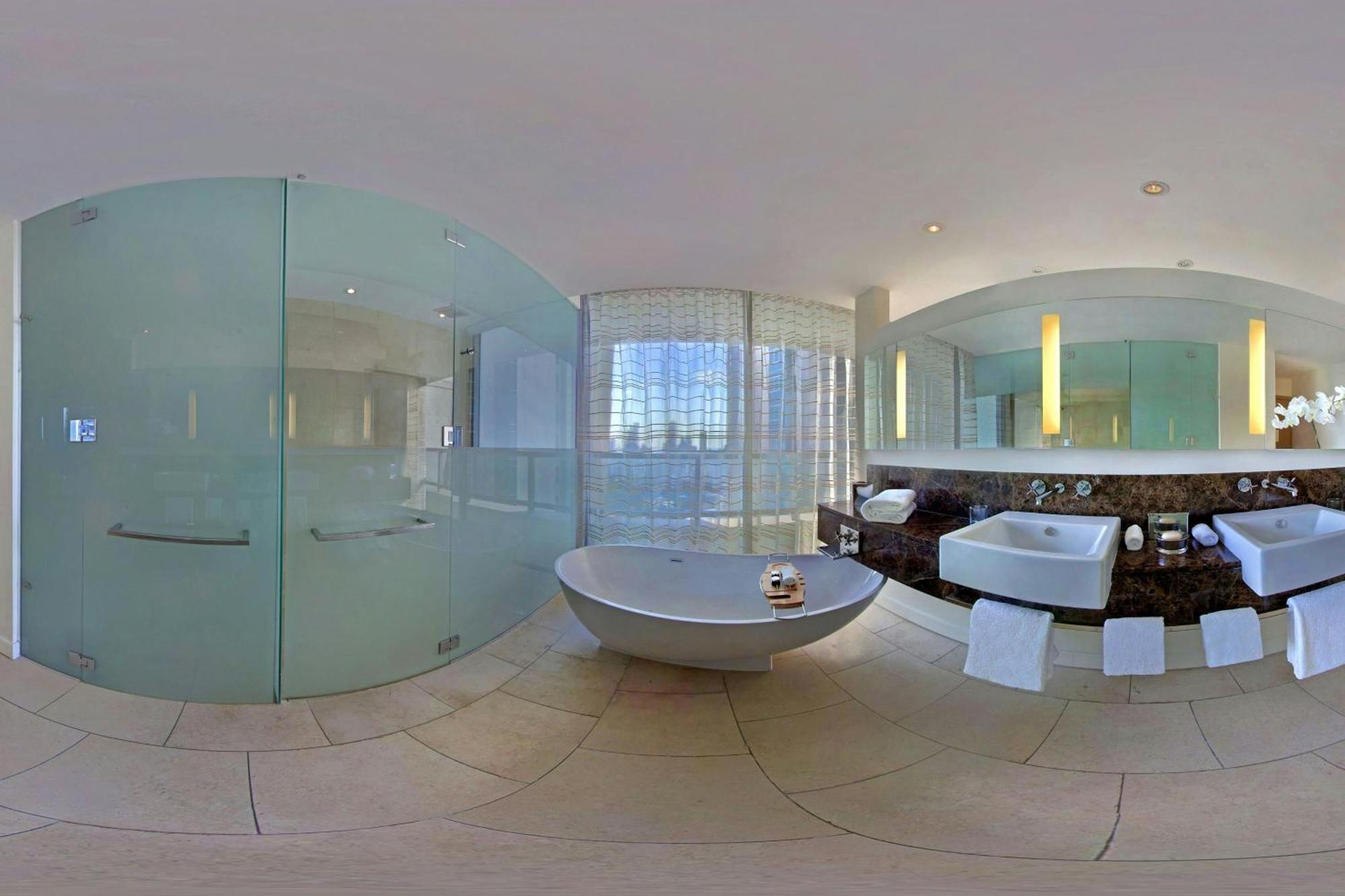 Hotel Jw Marriott Panama Exteriér fotografie A bathroom in a hotel